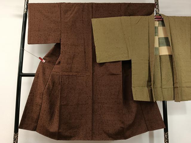 平和屋着物●男性 ひげ紬 羽織セット 着物：茶褐色 羽織：梅幸茶色 正絹 逸品 CABC9675vp