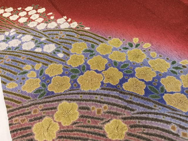 平和屋着物●豪華振袖 絞り 立波花文 暈し染め 金通し地 正絹 逸品 CABC9702vp