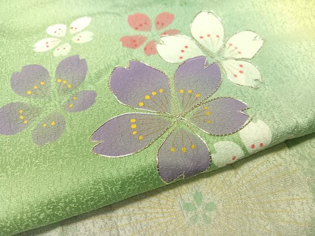 平和屋着物●豪華振袖 駒刺繍 舞桜 暈し染め 銀通し地 やまと誂製 正絹 逸品 CABC9707vp