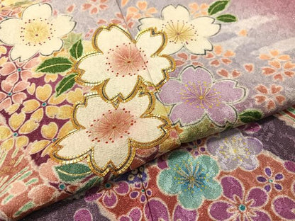 平和屋着物●豪華振袖 駒刺繍 霞熨斗花文 暈し染め 金通し地 正絹 逸品 CABC9708vp