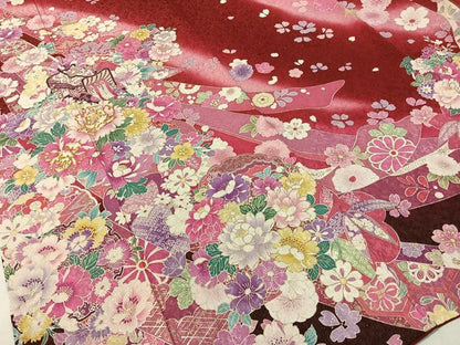 平和屋着物●豪華振袖 駒刺繍 束ね熨斗御所車花文 暈し染め 金通し地 京都きもの友禅扱い 正絹 逸品 CABC9720vp