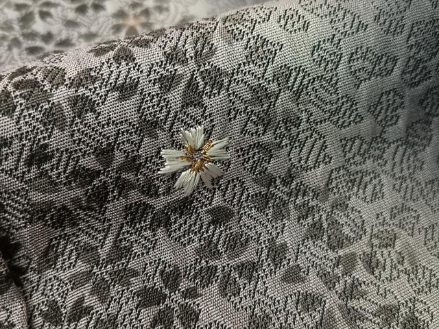 平和屋着物●訪問着　お召地　刺繍　舞桜　黒地　金彩　正絹　逸品　CABC9724vp