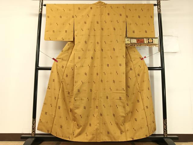 平和屋着物●本場古琉球絣　四代目柳七謹製　証紙付き　正絹　逸品　CABC9730vp