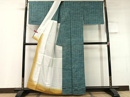 平和屋着物●上質な紬　格子柄　胴抜き仕立て　正絹　逸品　CABC9744vp