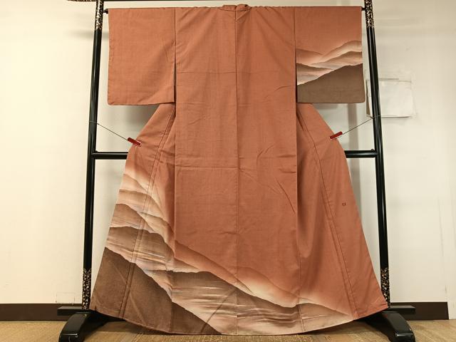 平和屋着物●訪問着　作家物　紬地　ろうけつ染め　遠山霞文　金彩　やまと誂製　正絹　逸品　未使用　CABC9786vp