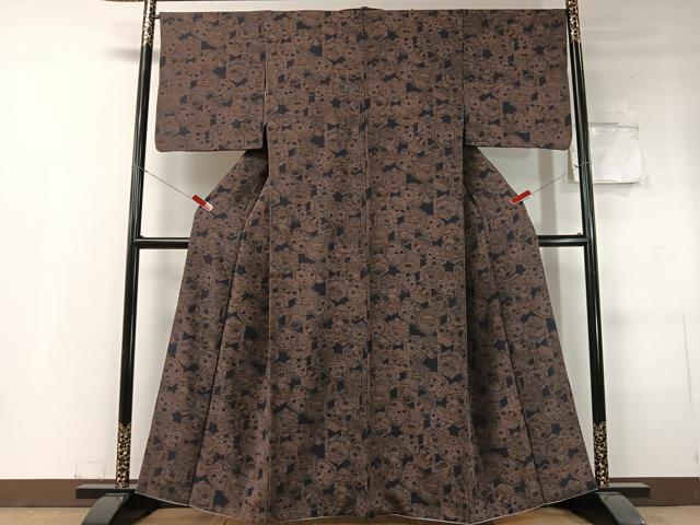 平和屋着物●上質な小紋　花絵皿文　鬼しぼ縮緬　正絹　逸品　CABC9787vp