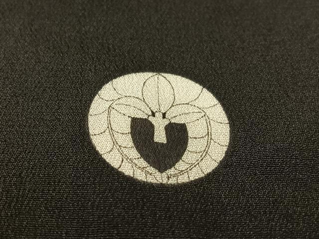 平和屋着物●アンティーク　大正ロマン　黒留袖　刺繍　立波飛鶴吉祥花文　暈し染め　金彩　正絹　逸品　CABC9807vp