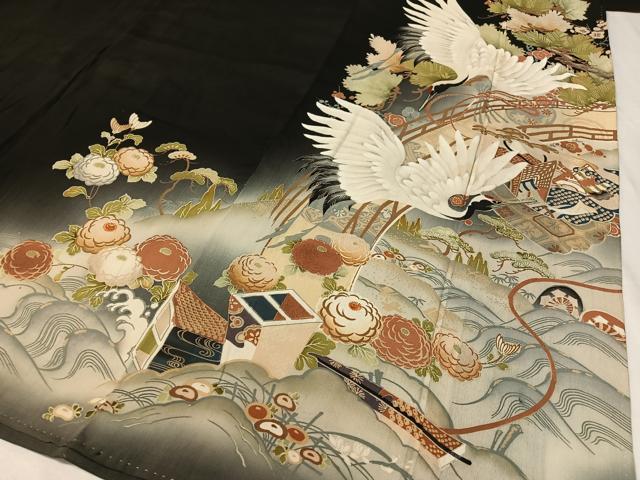 平和屋着物●アンティーク　大正ロマン　黒留袖　刺繍　立波飛鶴吉祥花文　暈し染め　金彩　正絹　逸品　CABC9807vp