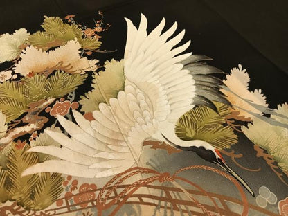 平和屋着物●アンティーク　大正ロマン　黒留袖　刺繍　立波飛鶴吉祥花文　暈し染め　金彩　正絹　逸品　CABC9807vp