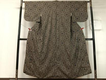 平和屋着物●本場大島紬　龍郷絣　花菱文　正絹　逸品　CABC9810vp