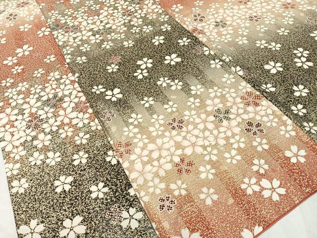 平和屋着物●上質な小紋　舞桜　暈し染め　金彩　正絹　逸品　CABC9821vp