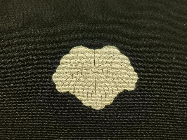 平和屋着物●アンティーク　大正ロマン　黒留袖　刺繍　御所車鳳凰花松文　金彩　正絹　逸品　CABC9840vp