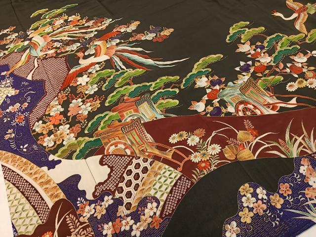 平和屋着物●アンティーク　大正ロマン　黒留袖　刺繍　御所車鳳凰花松文　金彩　正絹　逸品　CABC9840vp