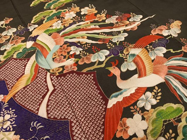 平和屋着物●アンティーク　大正ロマン　黒留袖　刺繍　御所車鳳凰花松文　金彩　正絹　逸品　CABC9840vp
