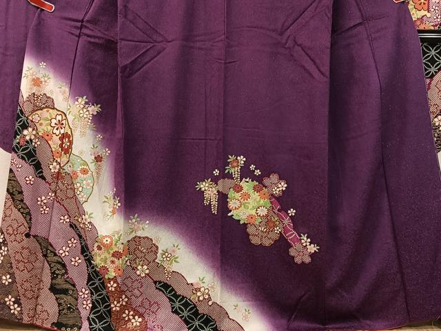平和屋着物●豪華振袖 雪芝花丸文 暈し染め 金通し地 正絹 逸品 CABC9841vp
