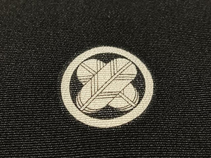 平和屋着物●本加賀友禅作家　杉浦伸　黒留袖　立波草花文　正絹　逸品　CABC9846vp
