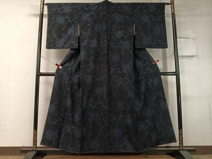 平和屋着物●本場結城紬　重要無形文化財　100亀甲　更紗唐草文　正絹　逸品　未使用　CABC9904vp