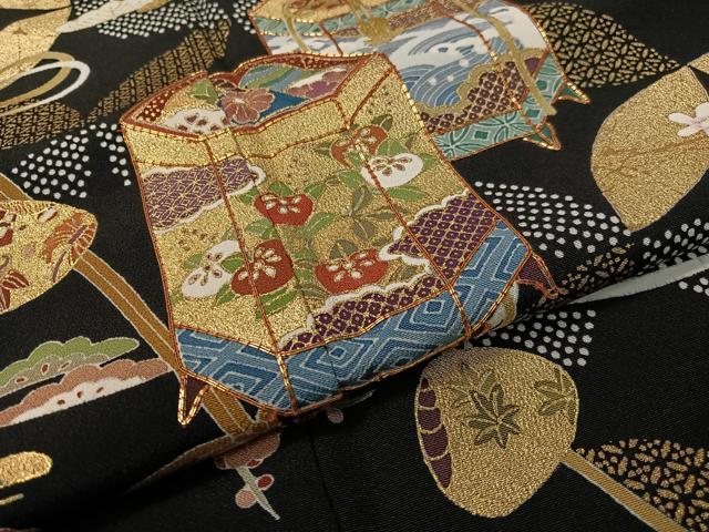 平和屋着物●豪華黒留袖　駒刺繍　貝桶七宝松竹梅　金彩　正絹　逸品　CABC9906vp