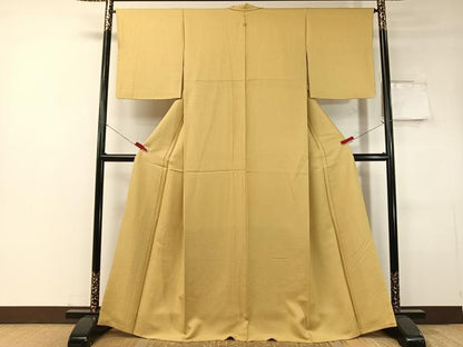 平和屋着物●上質な色無地　紋意匠　芥子色　正絹　逸品　CABC9908vp