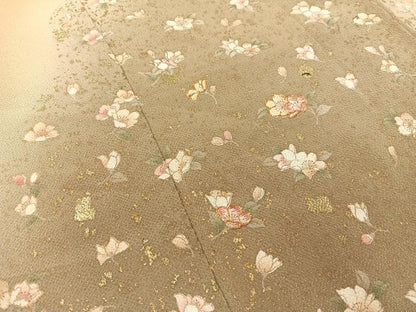 平和屋着物●訪問着　作家物　駒刺繍　舞花文　暈し染め　金彩　鬼しぼ縮緬　反端付き　正絹　逸品　CABC9918vp
