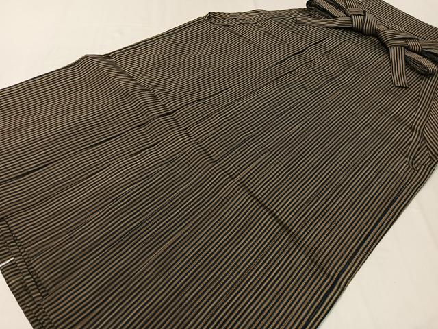 平和屋着物●男性　馬乗り袴　縞　正絹　逸品　CABC9965vp
