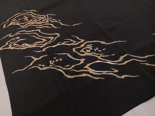 平和屋着物●訪問着　駒刺繍　霞文　黒地　金銀彩　正絹　逸品　CABC9972vp