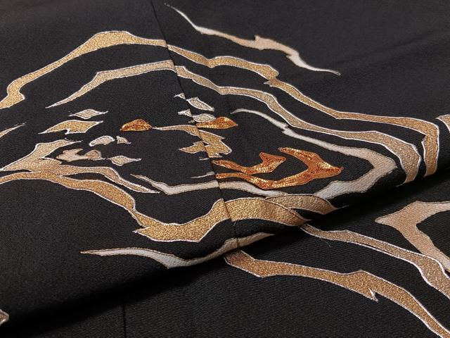平和屋着物●訪問着　駒刺繍　霞文　黒地　金銀彩　正絹　逸品　CABC9972vp