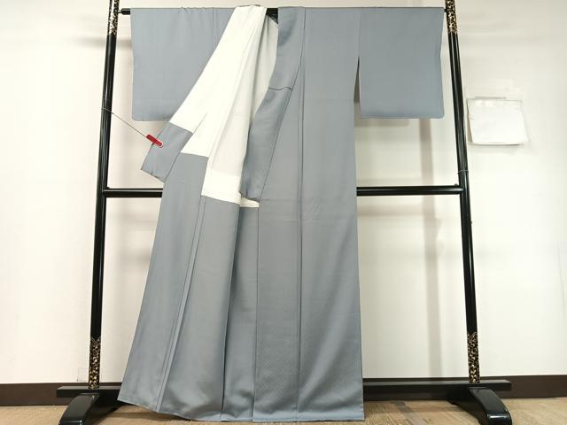 平和屋着物●上質な色無地　吉祥地紋　湊鼠色　正絹　逸品　未使用　CABC9984vp