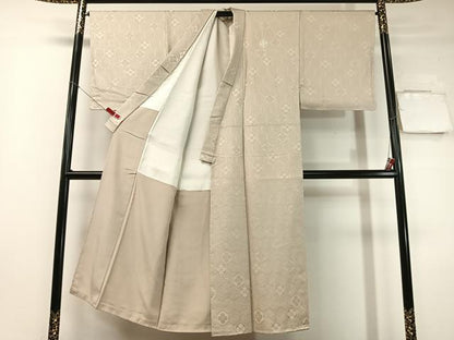 平和屋着物●男性　色紋付　亀甲花地紋　白橡色　正絹　逸品　未使用　CABC9986vp