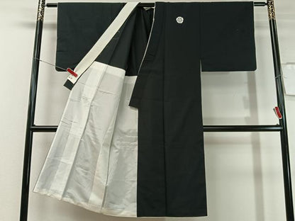 平和屋着物●男性　黒紋付　胴抜き仕立て　CABC9994vp