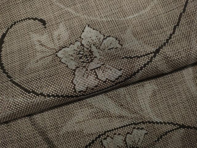 平和屋着物●本場大島紬 9マルキ 花唐草文 正絹 逸品 CABD0005ut