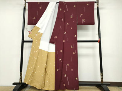 平和屋着物●上質な小紋 横笛 コマ 打ち出の小槌 絵馬 兎 金彩 正絹 逸品 CABD0013ut
