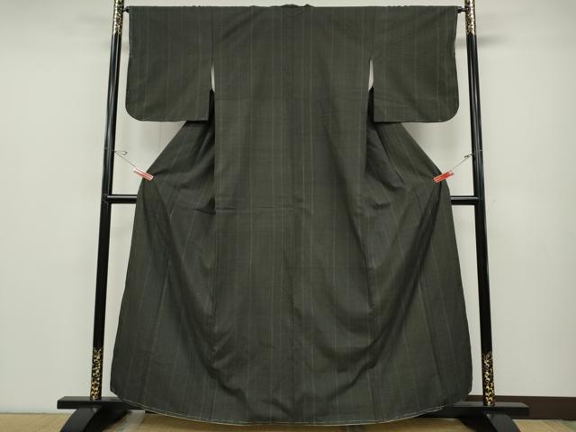 平和屋着物●本場結城紬 重要無形文化財 縞 正絹 逸品 CABD0019ut