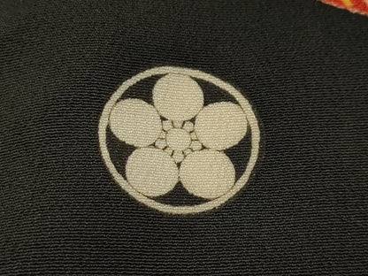 平和屋着物●アンティーク 大正ロマン 振袖 刺繍 扇面飛鶴草花文 黒地 金銀彩 正絹 逸品 CABD0022ut
