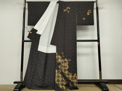 平和屋着物●訪問着　駒刺繍　破れ色紙舞桜吉祥文　金彩　鬼しぼ縮緬　正絹　逸品　未使用　CABD0101ut