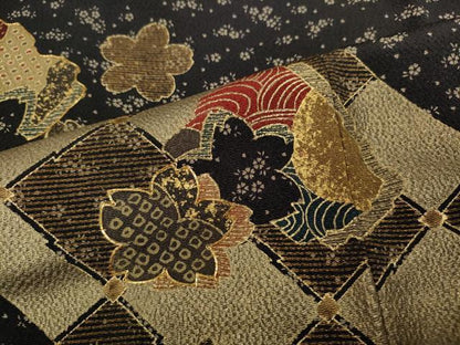 平和屋着物●訪問着　駒刺繍　破れ色紙舞桜吉祥文　金彩　鬼しぼ縮緬　正絹　逸品　未使用　CABD0101ut