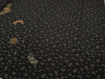 平和屋着物●訪問着　駒刺繍　破れ色紙舞桜吉祥文　金彩　鬼しぼ縮緬　正絹　逸品　未使用　CABD0101ut