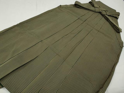 平和屋着物●男性　馬乗り袴　縞　正絹　逸品　CABD0144ut