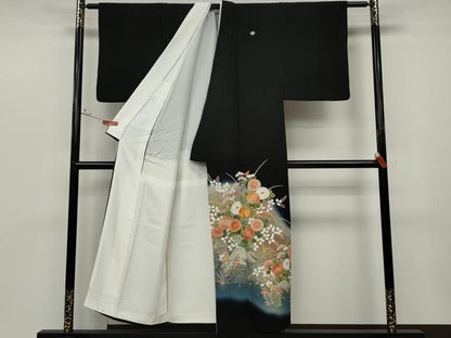 平和屋着物●京友禅の第一人者　松井青々　黒留袖　駒刺繍　草花文　暈し染め　金彩　正絹　逸品　CABD0175ut