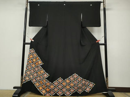 平和屋着物●豪華黒留袖　駒刺繍　花菱文　金彩　正絹　逸品　CABD0193ut