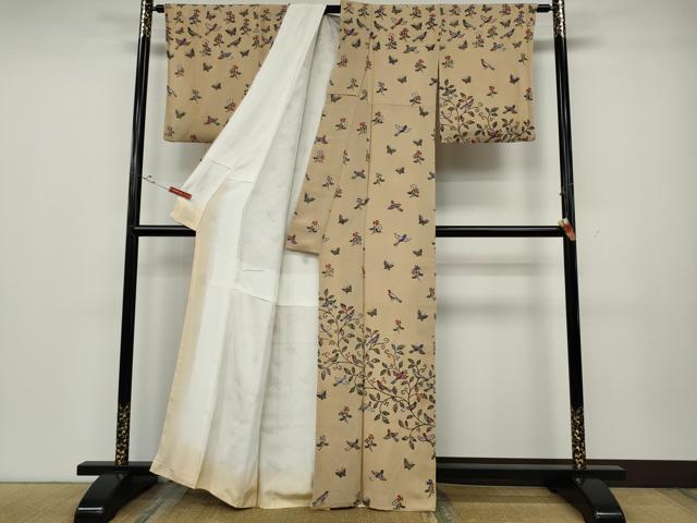 平和屋着物●訪問着　型染め　飛鳥花蝶文　鬼しぼ縮緬　正絹　逸品　CABD0249ut