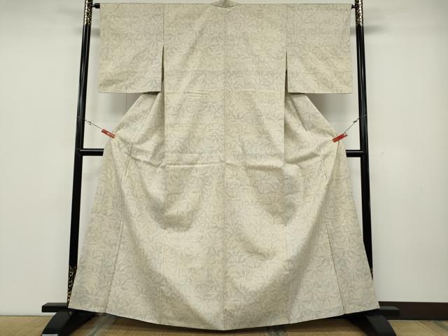平和屋着物●本場結城紬　重要無形文化財　80亀甲　舞葉文　正絹　逸品　CABD0256ut