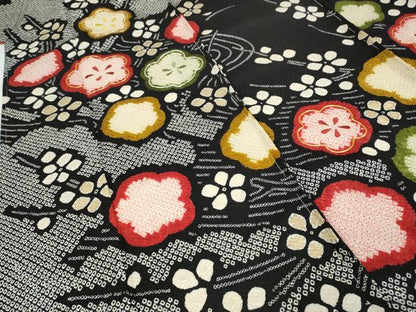 平和屋着物●豪華振袖　駒刺繍　絞り　枝梅文　黒地　金彩　正絹　逸品　未使用　CABD0284ut