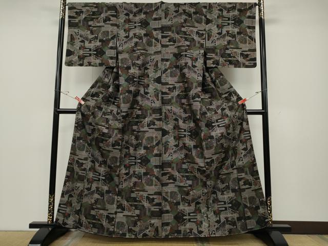 平和屋着物●本場大島紬　9マルキ　屏風人物花文　正絹　逸品　CABD0335ut