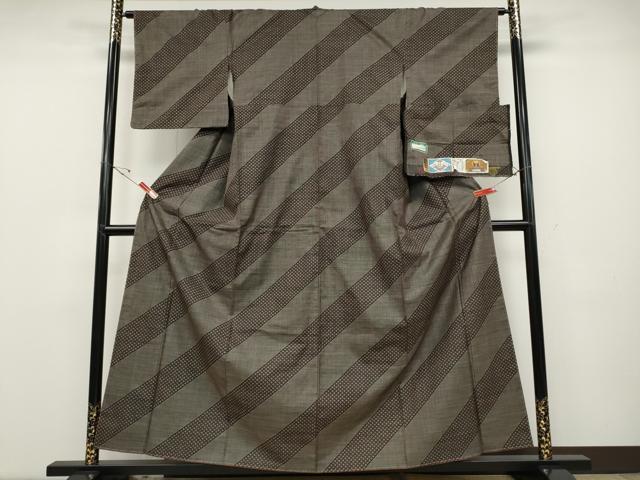 平和屋着物●本場大島紬　7マルキ　斜線吉祥文　証紙付き　正絹　逸品　未使用　CABD0356ut