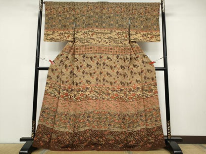 平和屋着物●訪問着　型染め　横段飛鶴花文　鬼しぼ縮緬　正絹　逸品　CABD0362ut
