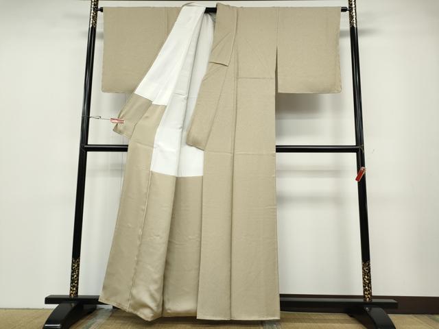 平和屋着物●上質な色無地　霞地紋　白橡色　正絹　逸品　未使用　CABD0383ut