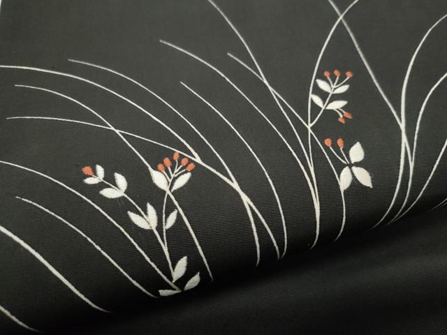 平和屋着物●塩瀬 九寸名古屋帯 草花文 黒地 金糸 正絹 逸品 CABD0421hy