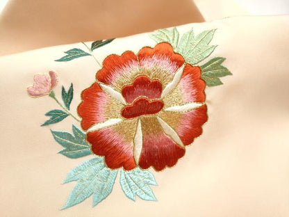 平和屋着物●塩瀬 九寸名古屋帯 駒刺繍 総刺繍 花蝶文 金糸 正絹 逸品 CABD0467hy