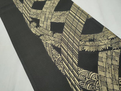 平和屋着物●六通柄袋帯　吉祥花文　黒地　金糸　正絹　逸品　CABD0539hy